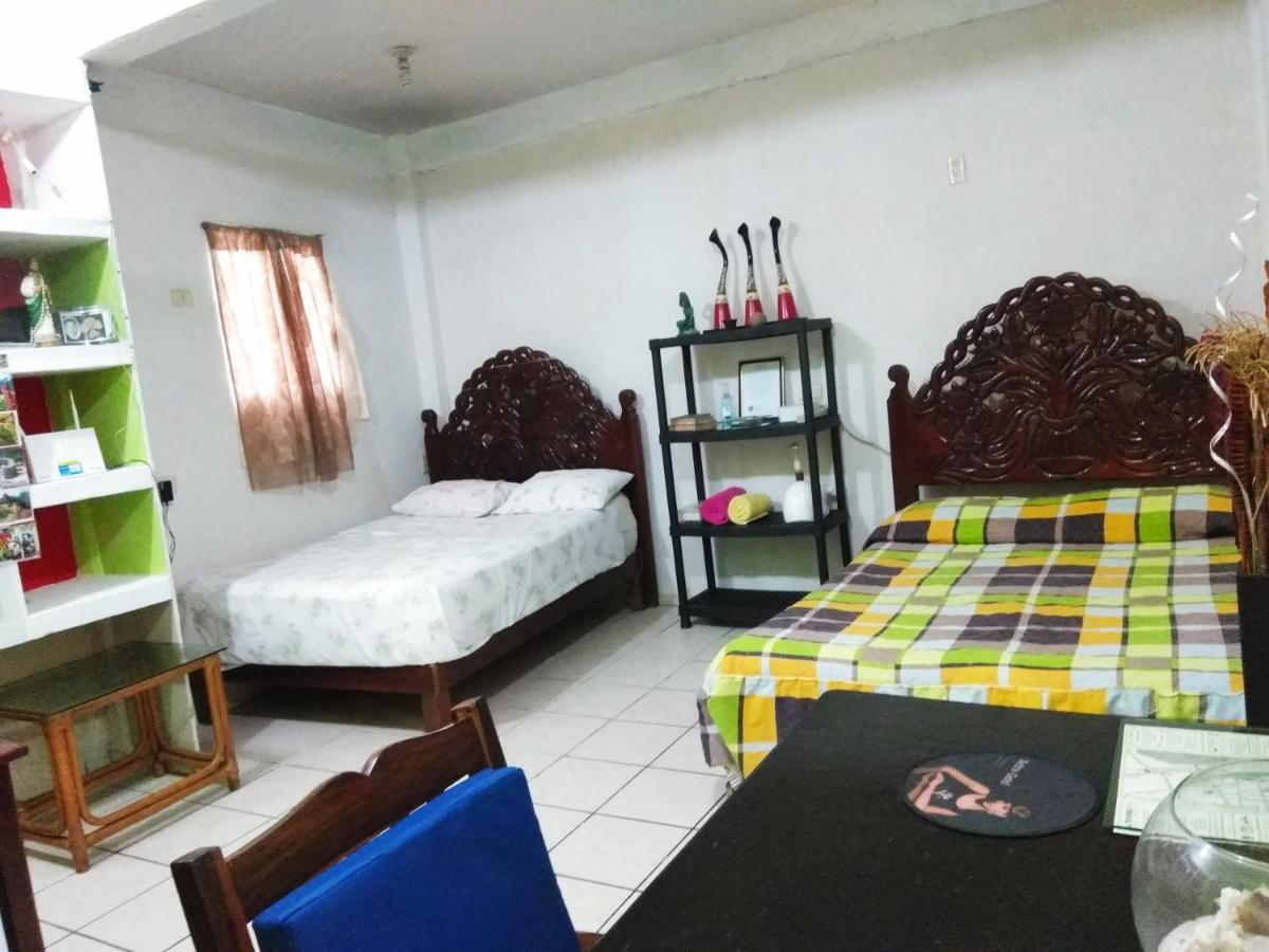 Habitacion Con Aire Acond. Segura Y Economica En Zihuatanejo Kültér fotó